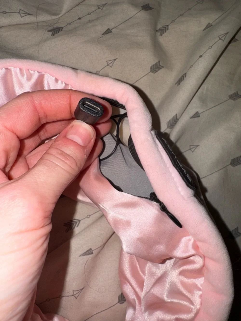 Shiatsu Pink Heated Eye Mask with Satin Pouch